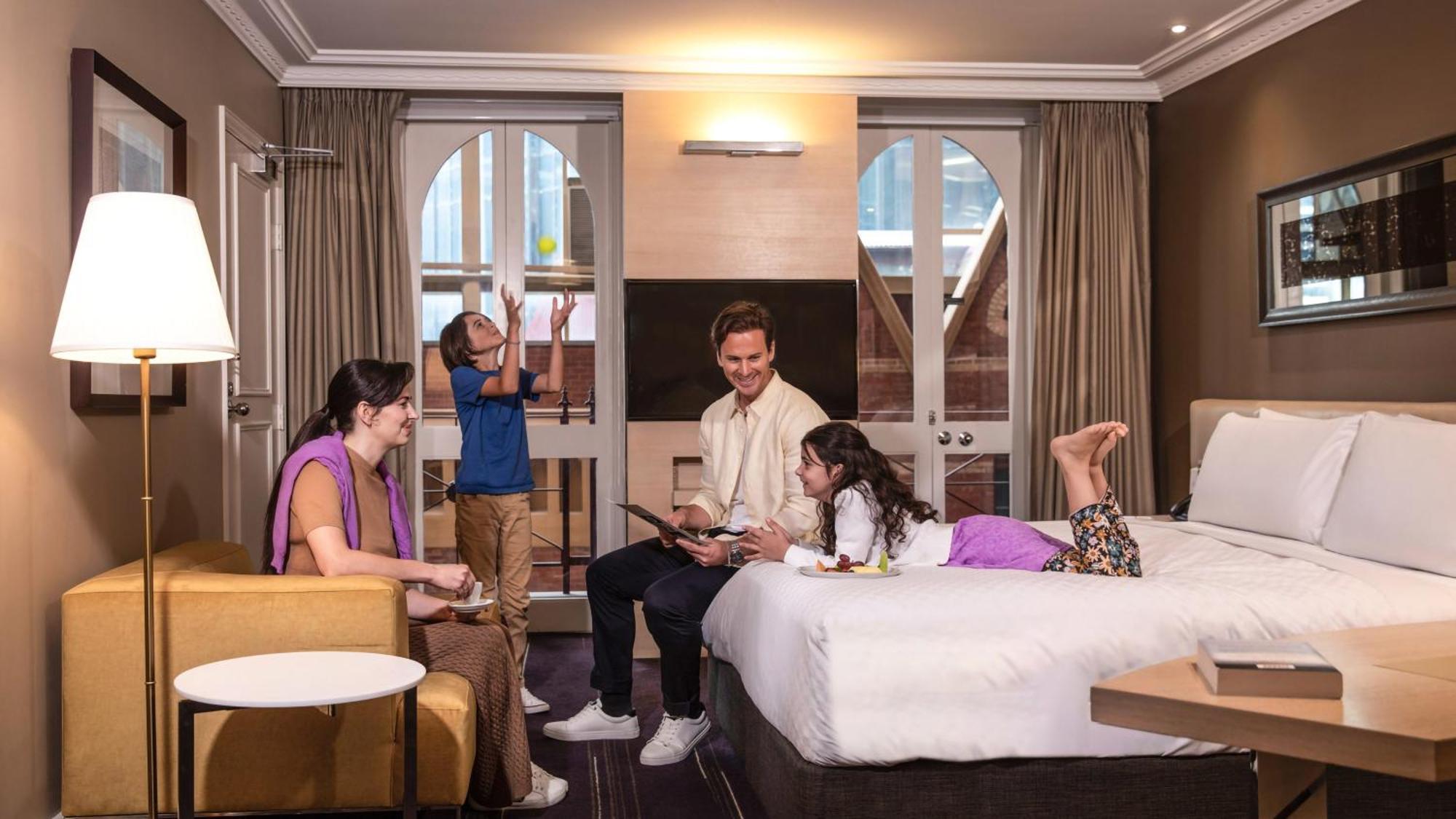 Hotel Intercontinental Melbourne The Rialto By Ihg Exterior foto Family Suite